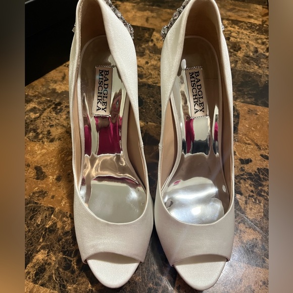 Badgley Mischka Bridal Heels - Picture 6 of 6